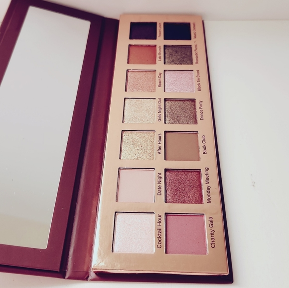 ๐2/$20 Mally Beauty Best Dressed Lids Eyeshadows - Picture 3 of 12